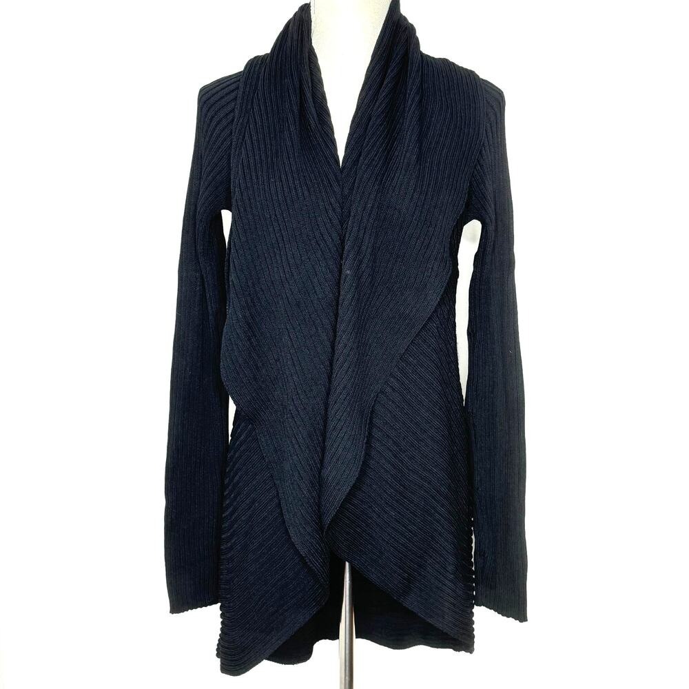 J'envie‎ black sweater/wrap